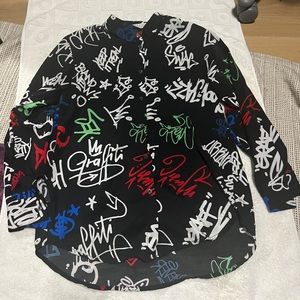 Graffiti button up T